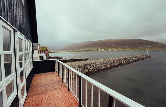 Dahlastova | Stunning Boathouse | Bay View | 3Br - Photo 22