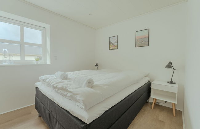 Dahlastova | Stunning Boathouse | Bay View | 3Br - Photo 4