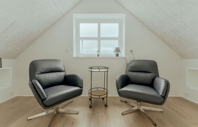 Dahlastova | Stunning Boathouse | Bay View | 3Br - Photo 14