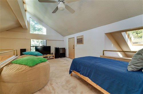 Photo 30 - Expansive Tahoe Donner House With Hot Tub