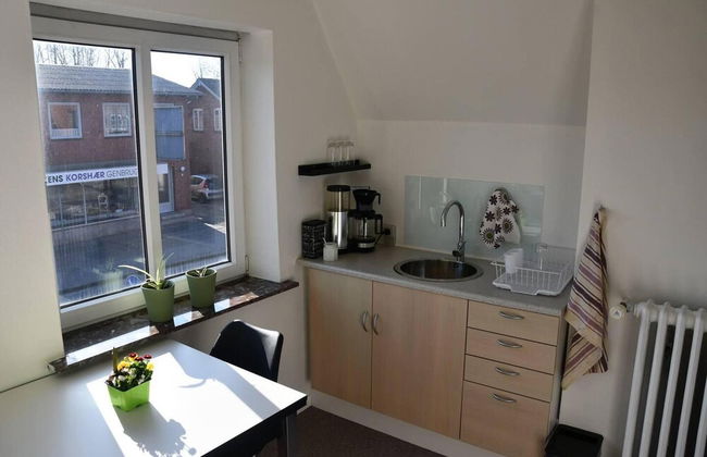 Lovely Town Apartment - Sleeps 5, Parking & Garden - Photo 5