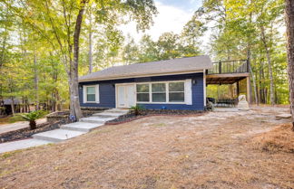 Photo 1 - Lake Livingston Cabin: Half-mi to the Water