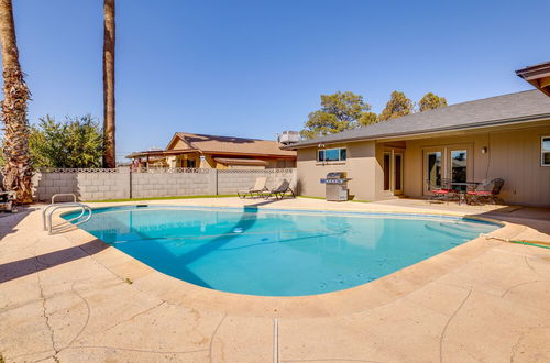 Photo 7 - Charming Tempe Home w/ Pool & Putting Green