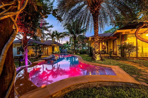 Foto 70 - Secluded Oasis for Family - BM5