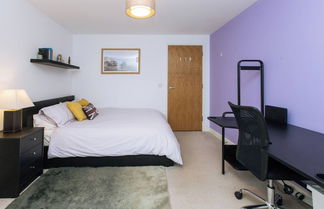 Photo 1 - Stylish & Cosy 2BD Flat - Old Market