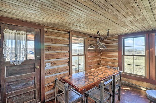 Foto 30 - Rustic & Rural Cabin in Dupuyer on Open 14 Acres