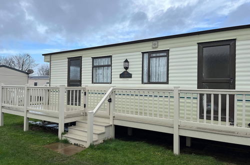 Photo 1 - Manor Park Hunstanton 6 Berth Caravan Pets go Free