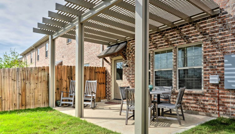 Photo 1 - College Station Townhouse w/ Private Patio