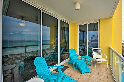 Foto 19 - Vibrant Navarre Condo: Pool & Beach Chair Service