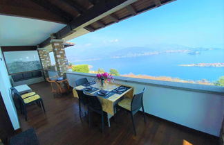 Photo 3 - Settimo Cielo Apartment With Lake View