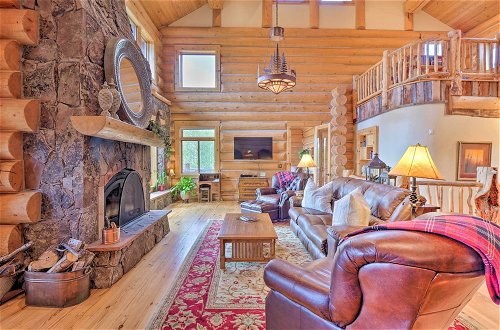 Foto 21 - Cozy Fairplay Log Cabin w/ Deck: 26 Mi to Breck