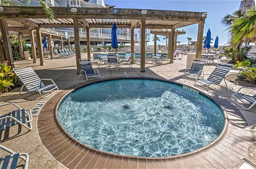 Photo 9 - Beachfront Galveston Vacation Rental w/ Pool