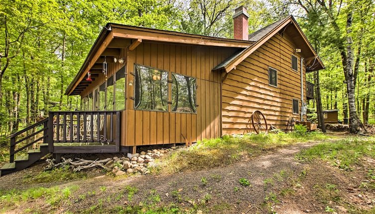 Photo 1 - Lakefront Cumberland Cabin With Dock & Fire Pit