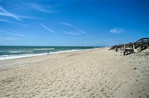 Photo 26 - Carolina Beach Condo With Deck: Steps to Shore