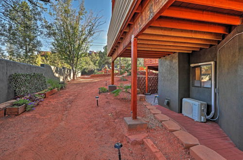 Foto 29 - Luxe Sedona Retreat With Gorgeous Red Rock Views