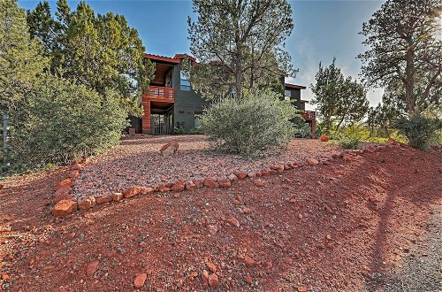 Foto 11 - Luxe Sedona Retreat With Gorgeous Red Rock Views