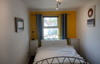 Photo 3 - Cosy 1-bed Apartment in Swindon, Private Parking