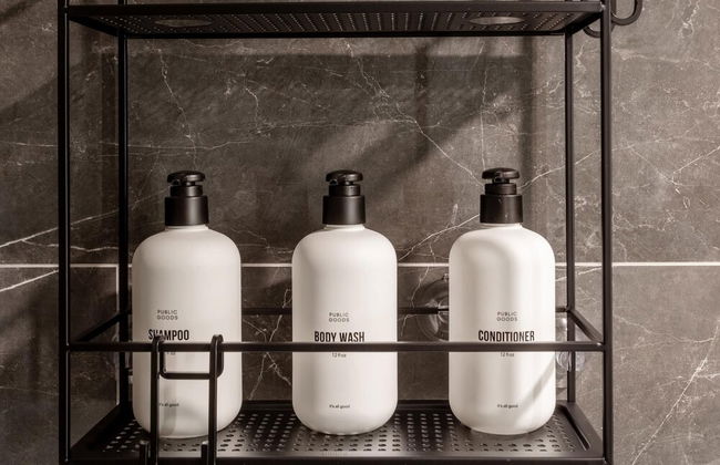 Austin Comfy 1BD 1BA 2nd Street District Apartment - Photo 17