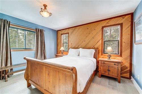 Photo 29 - Updated Tahoe Donner Cabin w/ Golf Course Views
