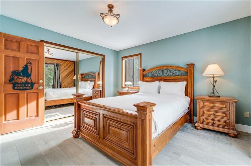 Photo 27 - Updated Tahoe Donner Cabin w/ Golf Course Views