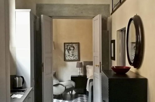 Photo 13 - Mezzo 46 in Firenze With 2 Bedrooms and 2 Bathrooms