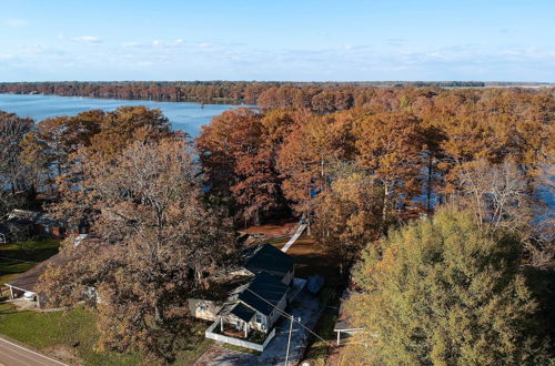 Foto 6 - Ferriday Lakehouse w/ Private Dock, Deck, & Yard