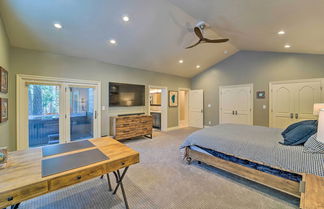 Photo 2 - Tahoe Donner Area Home With Private Hot Tub