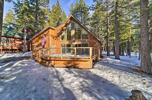 Photo 26 - Tahoe Donner Area Home With Private Hot Tub