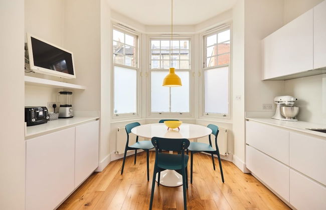 The Clapham Crib - Spacious 4bdr House With Patio - Foto 42