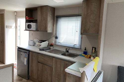 Photo 8 - Immaculate 3 Bedroom Caravan in Presthaven