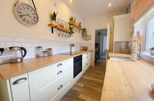 Photo 6 - Captivating 2-bed Cottage in Roker Sunderland