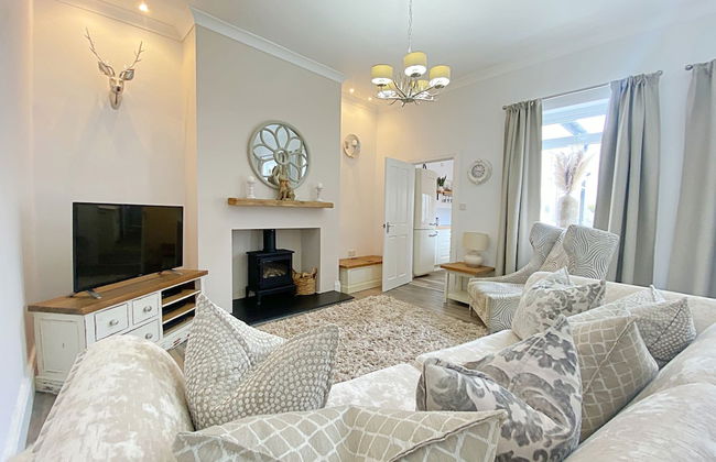 Captivating 2-bed Cottage in Roker Sunderland - Foto 1
