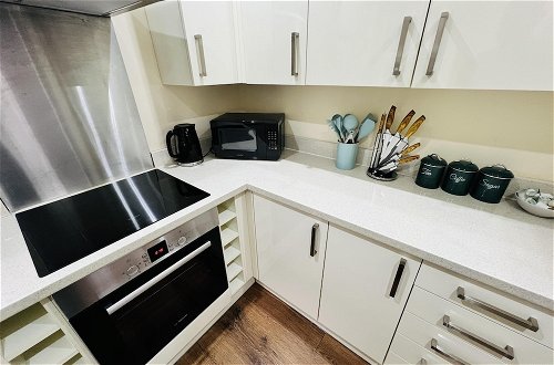 Photo 12 - 1-bed Apartment in Ealing