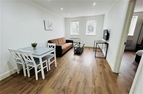 Photo 23 - 1-bed Apartment in Ealing