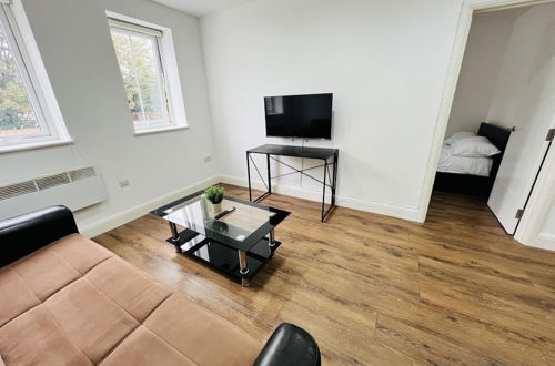 Photo 15 - 1-bed Apartment in Ealing
