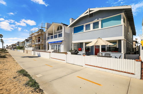 Photo 45 - Stunning Beachfront Home in Prime Newport Location