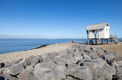 Photo 31 - Remarkable 2-bed Cottage in Morecambe bay hot tub