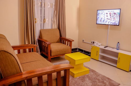 Photo 13 - Dayo Suites and Hotel