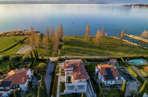 Foto 80 - Luxury Lakefront Onassis 2 by Apt24