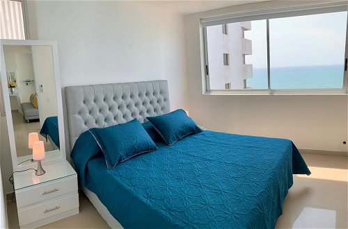 Foto 7 - 2 Bedroom Beachfront Apartment 2p1-al2 With Pool And Wifi
