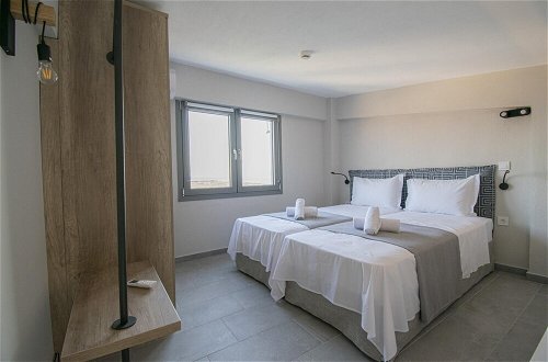 Foto 4 - Heraclea Luxury Suites Maisonette 22 by Trave