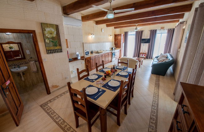 Ta Lucija 2 Bedroom Villa With Private Pool - Photo 24
