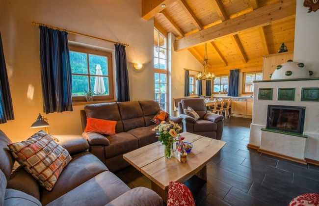 Cozy Chalet with 4 Bathrooms near Königsleiten - Foto 14