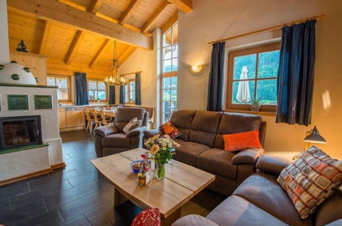 Photo 4 - Cozy Chalet with 4 Bathrooms near Königsleiten