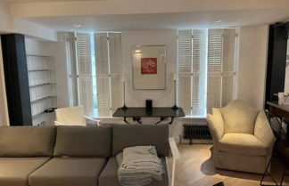 Photo 3 - Sleek & Stylish 2BD Flat - Warren Street