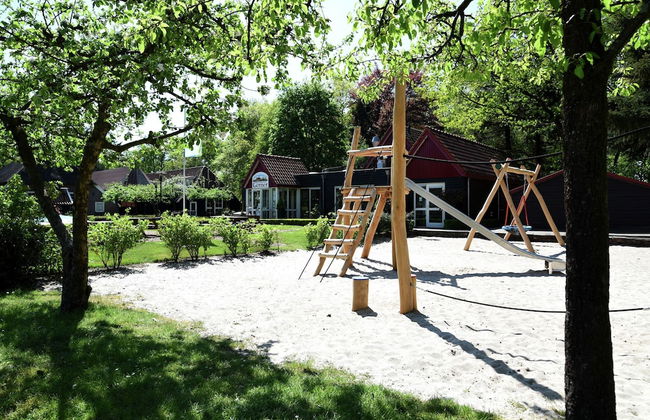 Attractive Holiday Home with Large Garden near Zwolle - Foto 32