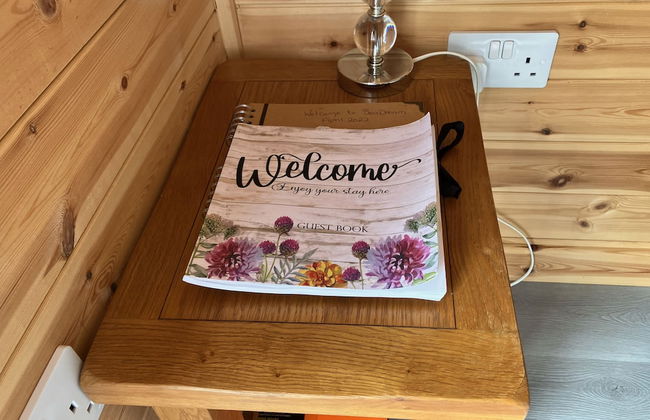 Luxury Glamping Pod With Hot Tub, Fees Apply - Foto 15