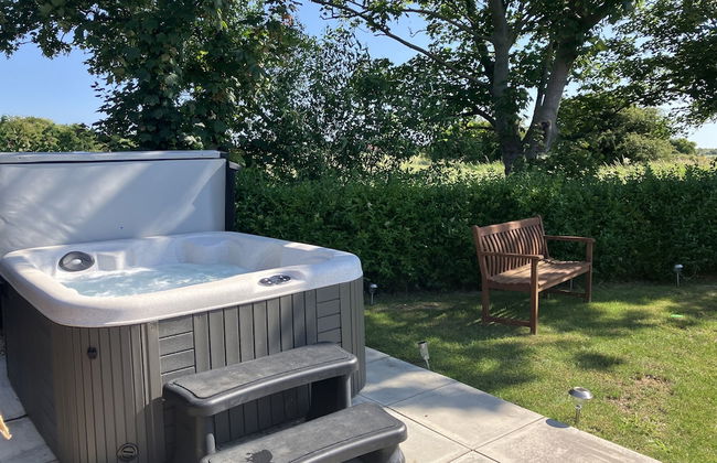 Luxury Glamping Pod With Hot Tub, Fees Apply - Foto 9