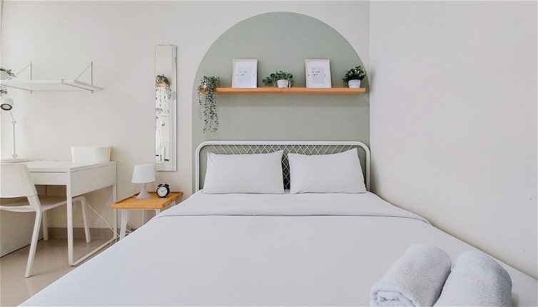Foto 1 - Simply And Cozy Living Studio Transpark Bintaro Apartment