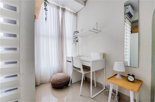 Photo 13 - Simply And Cozy Living Studio Transpark Bintaro Apartment